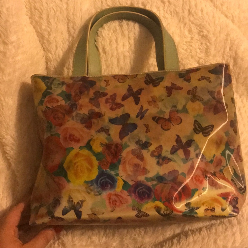 Small spring bag